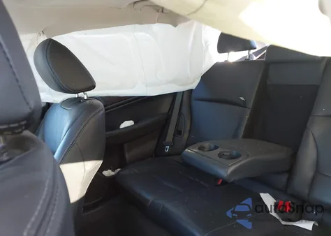 2016 Subaru Outback 2.5I Limited z USA, uszkodzony, nr VIN 4S4BSANC4G3233217